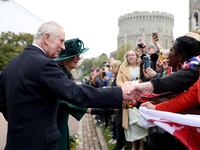 Πολίτης σταμάτησε τον Κάρολο και την Καμ...