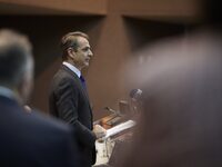 Politico για σκάνδαλο ΟΠΕΚΕΠΕ: Ο Μητσοτά...