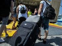 Eπιστρέφει στον Πειραιά το «Μπλου Σταρ Ν...