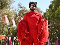 Το παιδί: Ο Akylas φέρνει τον ρυθμό του ...