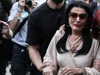 Ζωζώ Σαπουντζάκη: Η Μάρθα Καραγιάννη με ...