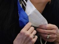 Στα 20.000 τα ενεργά κρούσματα στη χώρα-...