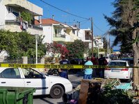 «Μαμά είναι τρελός», «Το κρεβάτι σου σε ...