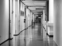 Συγκλονίζει η μητέρα της 8χρονης που χτυ...