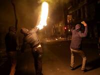 Πάτρα: Επίθεση με μολότοφ τα ξημερώματα ...