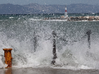 Κακοκαιρία: Απαγόρευση απόπλου για ανοικ...