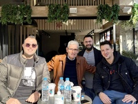 Ο Άγγελος Τσιγκρής στην εορταστική αγορά...