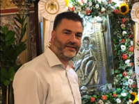 Ο Σπύρος Σκιαδαρέσης στην Παναγία την Φα...