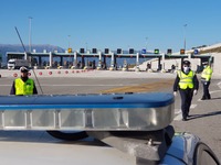 Πάτρα: Μπλόκο στα διόδια του Ρίου - Μειω...