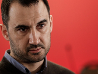 Α. Χαρίτσης στο thebest: «Μπίζνες με τα ...