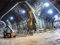 Προς τον Σταθμό Δικαστήρια ο "μετρο...