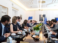 Υπουργικό Συμβούλιο: 25 βασικές μεταρρυθ...