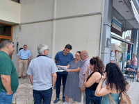 Ο Πέτρος Ψωμάς σε Προσφυγικά, Άνω Συχαιν...