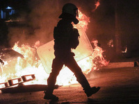 Νέα Σμύρνη: Xειροπέδες σε νεαρό για την ...