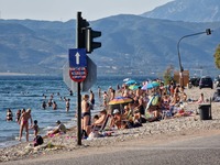 Όλοι οι Πατρινοί πήγαν Πλαζ - Με την βεν...