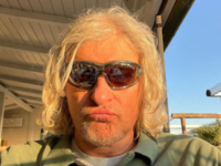 Όλεγκ Τινκόφ: Ο Ρώσος ολιγάρχης που τάσσ...