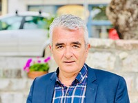 Η αλλαγή δεν χτίζεται με πόλωση, παλιά κ...