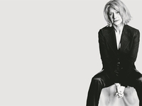 Εντυπωσιακό το βιβλίο με πορτρέτα διάσημ...