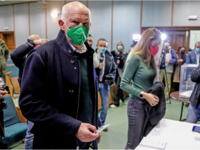 Παπανδρέου: Με επιστολή του καταγγέλλει ...