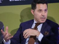 Απαγορεύτηκε η έξοδος από την χώρα στον ...