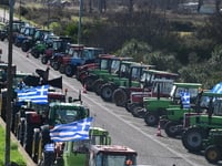 Αγρότες: Αποδέχονται την πρόσκληση για σ...