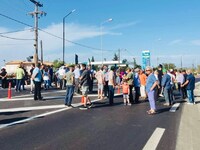 Στο πλευρό των κατοίκων στον  συμβολικό ...