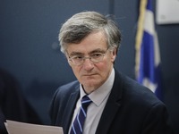Σωτήρης Τσιόδρας: Ο λοιμωξιολογος πατέρα...