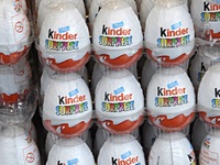 Η Γαλλία αποσύρει τη σοκολάτα Kinder 