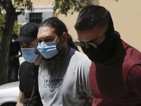 Ο βιτριολιστής ιερέας ...εξομολόγησε τον...