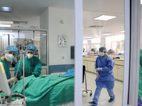 «Θερίζουν» κορωνοϊός και λοιμώξεις τις γ...