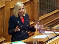 Φ. Γεννηματά: Κανένας πολίτης που αισθάν...