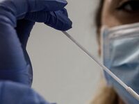 Πάτρα: Θερίζουν οι ιώσεις- «Έξαρση από μ...