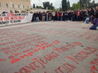 Έγραψαν με κόκκινη μπογιά τα ονόματα των...