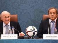 Αντιμέτωποι με δίκη για διαφθορά Μπλάτερ...