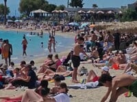 Καιρός: Κυριακή στις παραλίες για τους κ...