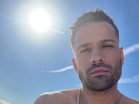 Ο Κωνσταντίνος Αργυρός είναι και πάλι single