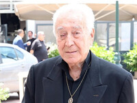 Πέθανε ο γνωστός σχεδιαστής Κώστας Μαυρόπουλος 