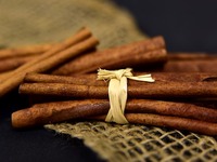 Τρία αντιφλεγμονώδη μπαχαρικά που ρίχνου...