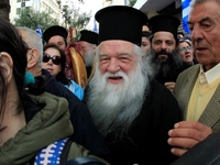 Αμβρόσιος: Ξεκίνησε εμφύλιος πόλεμος στη...