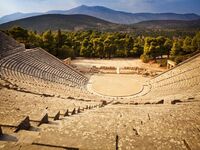 Αρχαίο Θέατρο Επιδαύρου: Οι 8 παραστάσει...