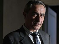 Άγιος έρωτας: Η αποφυλάκιση του Κυριάκου...