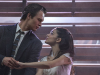 Διθυραμβικές οι κριτικές για το "We...