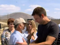 Στους πλημμυροπαθείς ο Κασσελάκης - Έδωσ...