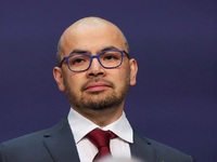 Στον Ελληνοκύπριο Ντέμη Χασάμπη και τους...