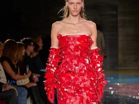 Spring 2023: Τι κρατάμε και τι πετάμε με...