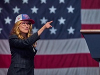 Η απίθανη Μέριλ Στριπ υποδύεται την Πρόε...