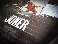 Οργή καλλιτεχνών για τον αστυνομικό έλεγ...