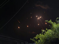 Εκεχειρία συζητά το Ισραήλ με αντάλλαγμα...