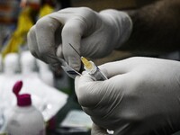 Κορωνοϊός: Πότε θα ξεκινήσει ο εμβολιασμ...