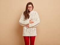 Φούσκωμα: 8 συμβουλές για να αποφύγετε τ...